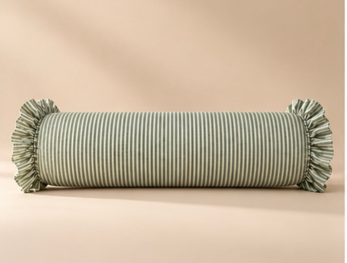 Pillow Classique, traversin rayé à volants