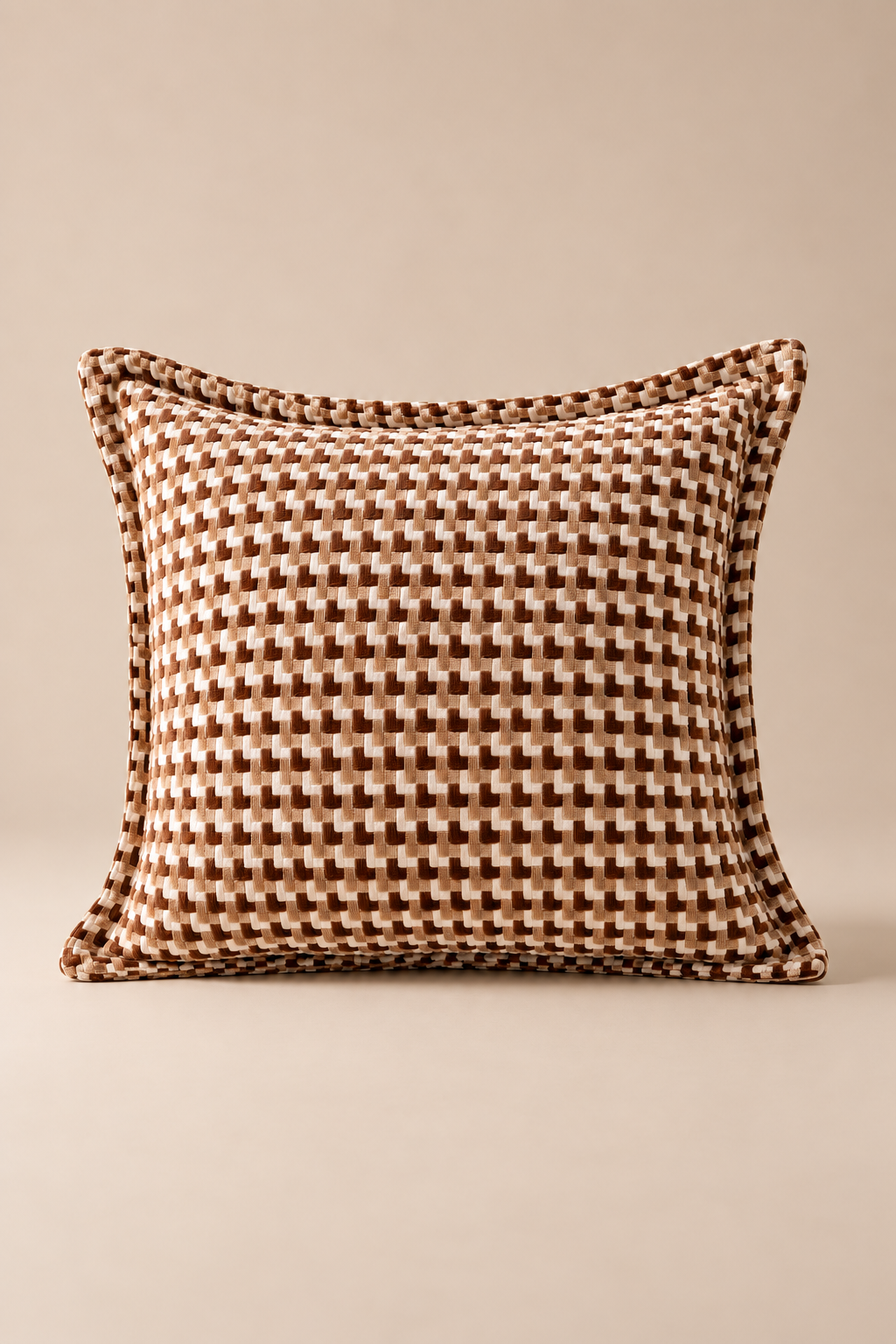 Pillow Pixel, coussin à petits carreaux