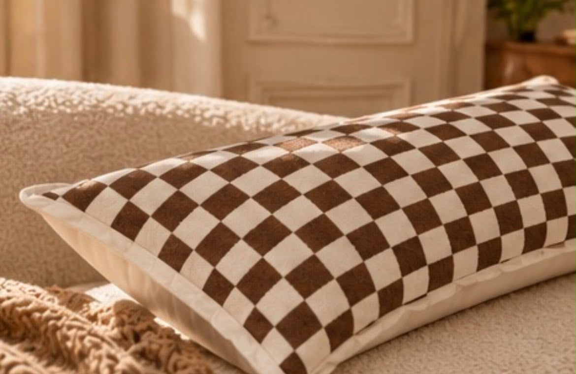 Pillow Square sur un canapé